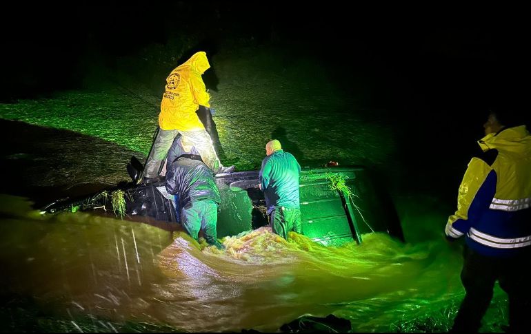 Cinco de ocho pasajeros resultaron lesionados. UEPCBJ
