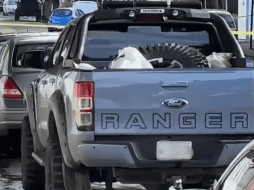 El sitio se encuentra bajo resguardo de las autoridades y ahí trabajan peritos del Instituto Jalisciense de Ciencias Forenses para la fijación de indicios e integrarlos a la carpeta de investigación. ESPECIAL