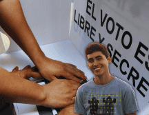 Clemente Castañeda destacó que, en México, las y los jóvenes de 16 y 17 años de edad pueden trabajar y pagar impuestos, por tanto, deberían tener voz y voto en los procesos democráticos. NTX / ARCHIVO / ESPECIAL / CANVA