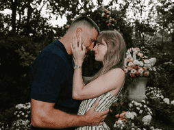 Taylor Swift anuncia su compromiso con Travis Kelce. ESPECIAL / IG / @taylorswift13