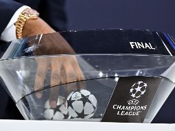 Los equipos se distribuirán en cuatro bombos para el sorteo, y cada equipo se enfrentará a dos de cada uno de los otros cuatro bombos. AFP / ARCHIVO