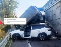 Este miércoles se registró un aparatoso percance vial sobre la autopista Guadalajara - Colima. ESPECIAL