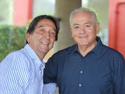 Julio Acevedo y Eduardo “Chacho” Vergara en la reunión de ex-alumnos del Colegio Cervantes Costa Rica Generación 1962-1975. GENTE BIEN JALISCO / Revista del 29 de agosto 2025