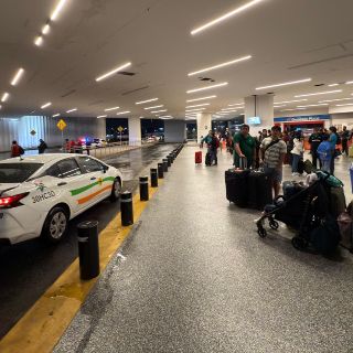 Designan nueva empresa de taxis para el Aeropuerto Internacional de Guadalajara