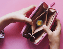 las deudas derivadas de las tarjetas de crédito son las que más afectan el estrés al tener la tasa de interés más alta. ESPECIAL / CANVA