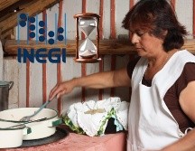 La brecha por género en los trabajos del hogar se mantiene, de acuerdo con el Inegi. NTX / ARCHIVO