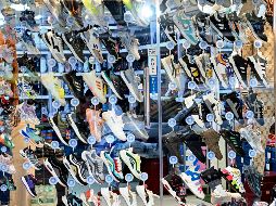 El Gobierno de México no informó de qué países proceden las importaciones, pero según datos oficiales, sus principales proveedores de calzado son China, Vietnam, Indonesia, Italia y Estados Unidos. AFP / ARCHIVO