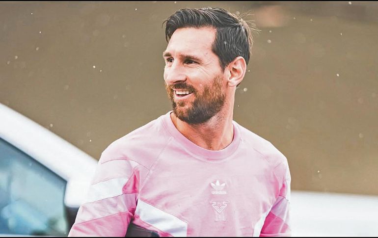 El astro argentino arribó a la Ciudad Esmeralda para disputar la final del certamen. ESPECIAL