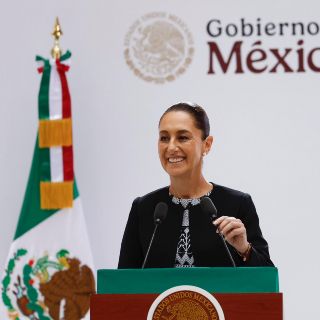 Sheinbaum defiende modelo económico pese a tensiones arancelarias