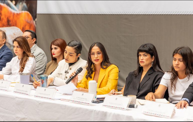 En el foro participaron legisladores, académicos y organizaciones sociales que coincidieron en la necesidad de abordar el manejo de residuos de manera integral. CORTESÍA