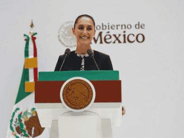 La Presidenta de México, Claudia Sheinbaum, aseguró este lunes durante su Primer Informe de Gobierno desde el Palacio Nacional, que el país consolida un nuevo modelo económico. GOBIERNO DE MÉXICO