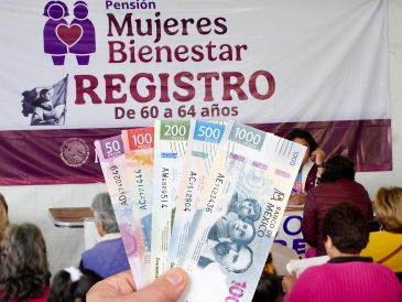 Para este 2025, la Secretaría del Bienestar incrementó los montos de las pensiones en comparación con el año anterior. ESPECIAL / Programas del Bienestar y CANVA