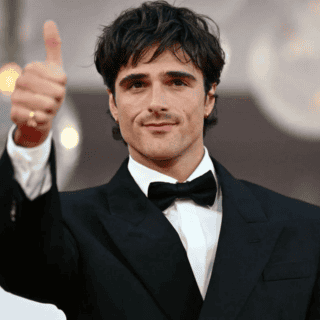 Jacob Elordi se viraliza al estallar contra miembro del staff