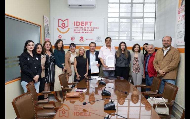 La alianza representa un avance relevante en la estrategia académica del IDEFT, ya que incorpora la Inteligencia Artificial (IA) como herramienta central dentro de sus programas. CORTESÍA