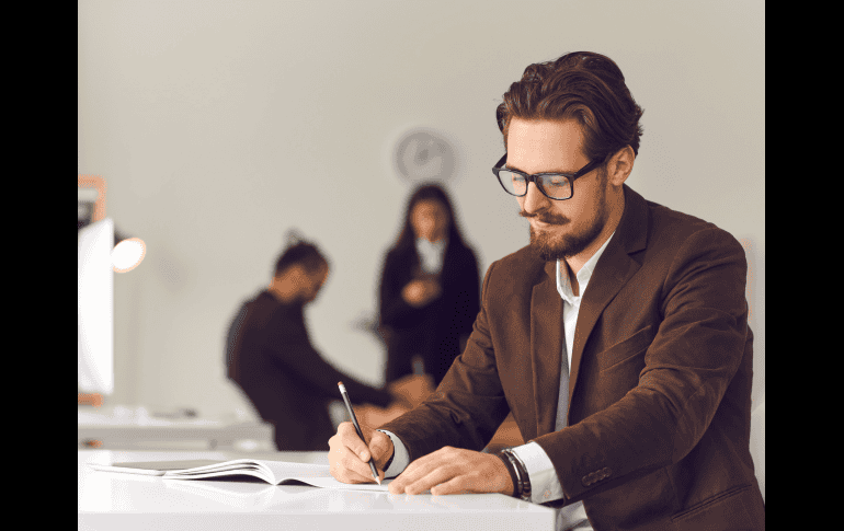 Esta modalidad de doble titulación va más allá de obtener dos títulos en corto tiempo, también es una inversión estratégica. CORTESÍA