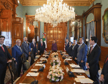 Los gobiernos de México y EU establecieron un grupo de implementación de alto nivel que se reunirá regularmente para dar seguimiento a los compromisos y las acciones tomadas dentro de sus propios países. ESPECIAL / Gobierno de México