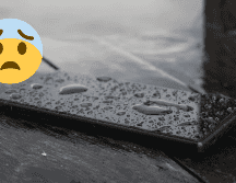 ¿Cómo secar un celular mojado? UNSPLASH / S. MOJUMDER