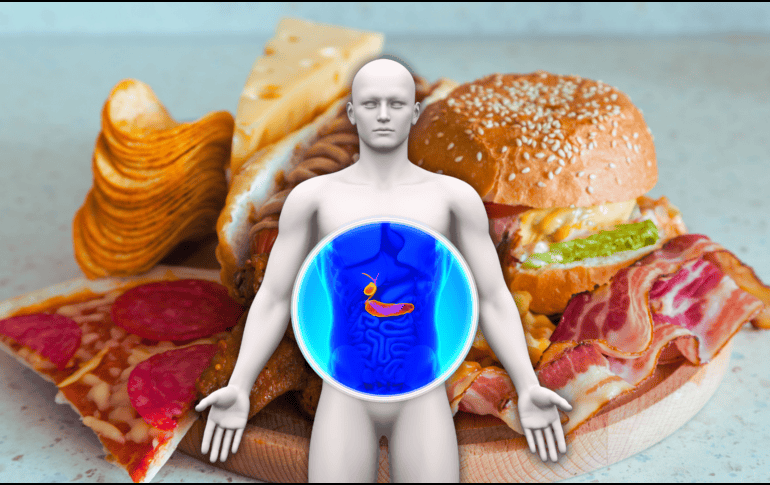 Las razones por las que la vesícula de una persona puede padecer la inflación de su vesícula son múltiples, pero una común es la ingesta de alimentos grasos. ESPECIAL / CANVA