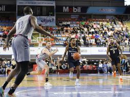 Jalisco comparte la cima de la LNBP con Mexicali, ambos con marca de 18-2. X/AstrosJalisco
