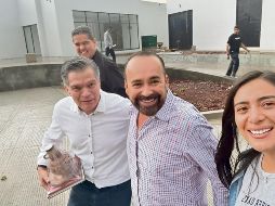 El subsecretario de Salud, Ramiro López, y el presidente municipal de Tonalá, Sergio Chávez, recorrieron hace algunas semanas las instalaciones del próximo Hospitalito de Tonalá. ESPECIAL
