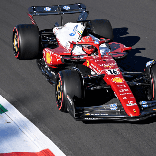 Ferrari ilusiona en Monza: Hamilton brilla y Leclerc se mete en la pelea