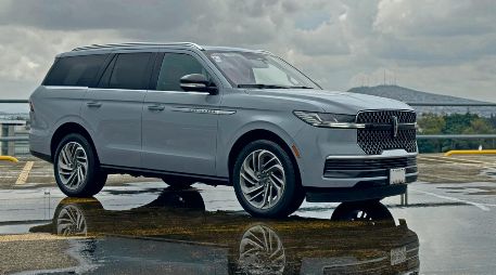 La Lincoln Navigator combina tamaño imponente, lujo y tecnología. CORTESÍA