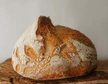 El pan de masa madre no solo un complemento delicioso a la dieta diaria, sino también un homenaje a las tradiciones milenarias que han perdurado a lo largo del tiempo. ESPECIAL / CANVA