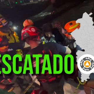 Rescatan en Nuevo León a persona atrapada en creciente de río (VIDEO)