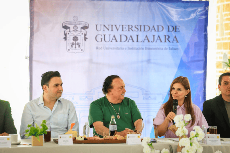 La idea de este convenio entre UdeG y Dulces de la Rosa es aplicar un modelo de vinculación dual de origen alemán. EL INFORMADOR / J. Acosta