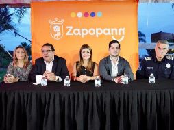 La diputada detalló que la iniciativa contempla incorporar al Código Civil la regularización del registro de condominios. CORTESÍA