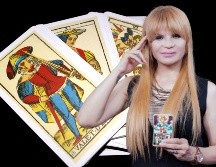 Las cartas del Tarot, según Mhoni Vidente, ofrecen guía y protección para que cada signo pueda afrontar con claridad los retos y transformaciones del día. FACEBOOK/MHONIVIDENTE