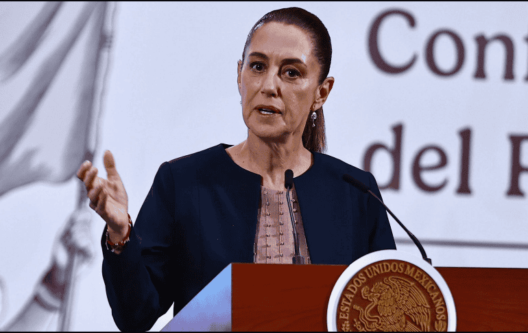 Claudia Sheinbaum puntualiza que el Presupuesto de Egresos propuesto deja atrás la concepción de que la salud, educación, vivienda y la seguridad son un gasto, sino que ahora son vistos como una inversión en beneficio de las mexicanas y los mexicanos. SUN / B. Fregoso