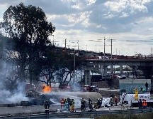 Se registra una explosión de una pipa de gas abajo del puente de la Concordia en la alcaldía Iztapalapa. SUN /V. Rosas