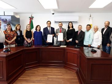 Salvador Cosío Gaona, destacó que estas acciones no solo modernizan el servicio público, sino que también elevan la productividad y promueven una mayor sensibilidad social. CORTESÍA