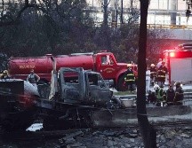 Peritos trabajan para determinar la causa de la explosión. SUN/C. Mejía