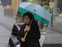 Las lluvias que se prevén para esta jornada podrían reducir la visibilidad en tramos carreteros, incrementar los niveles de ríos y arroyos, y generar encharcamientos. EL INFORMADOR / NTX / ARCHIVO
