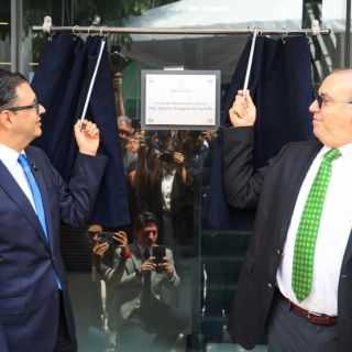 Honran memoria del empresario Ignacio Aranguren Castiello en la UP