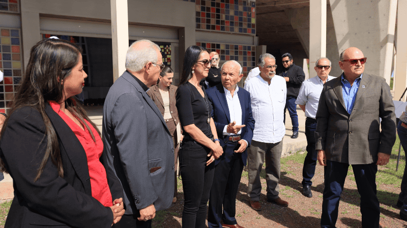 Laura Imelda compartió con los presentes el proyecto municipal del Cablebús.&nbsp;CORTESÍA