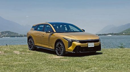 El nuevo K4 Hatchback llega con un diseño que refleja la filosofía Opposites United de la marca. ESPECIAL