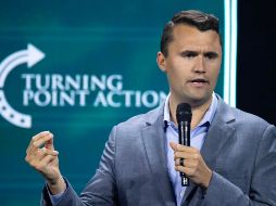 Charlie Kirk, un influyente activista conservador, fue asesinado el miércoles de un disparo en el cuello mientras participaba en un debate en la Universidad Utah Valley. EFE / ARCHIVO