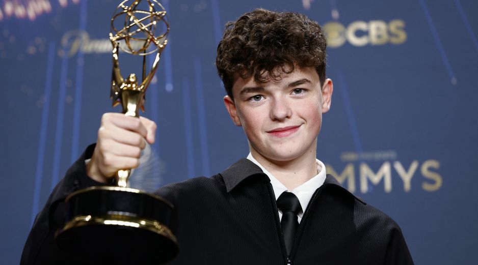 Owen Cooper sorprendió con su trabajo en la miniserie “Adolescence”, con la que ganó el Emmy a Mejor actor de reparto, el ganador más joven en 40 años. EFE
