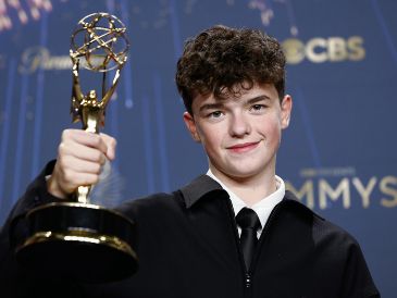 Owen Cooper sorprendió con su trabajo en la miniserie “Adolescence”, con la que ganó el Emmy a Mejor actor de reparto, el ganador más joven en 40 años. EFE