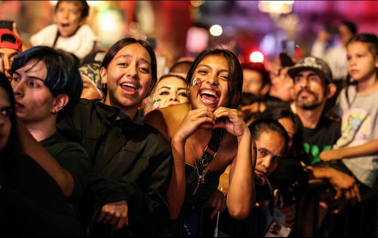 Los Aguilar cautivaron al público tapatío con un emotivo concierto en el Centro Histórico de Guadalajara. EL INFORMADOR/ A. Navarro