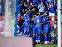 Cruz Azul atraviesa un momento delicado, pues su racha invicta de seis victorias consecutivas podría estar en riesgo. IMAGO7