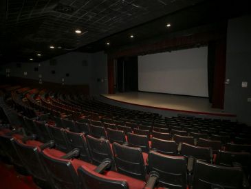 El Cineforo se encuentra justo en el edificio de Rectoría de la UdeG, sobre la Avenida Juárez, y desde hace mucho tiempo ha representado en Guadalajara un espacio alternativo al cine comercial. CORTESÍA / UdeG