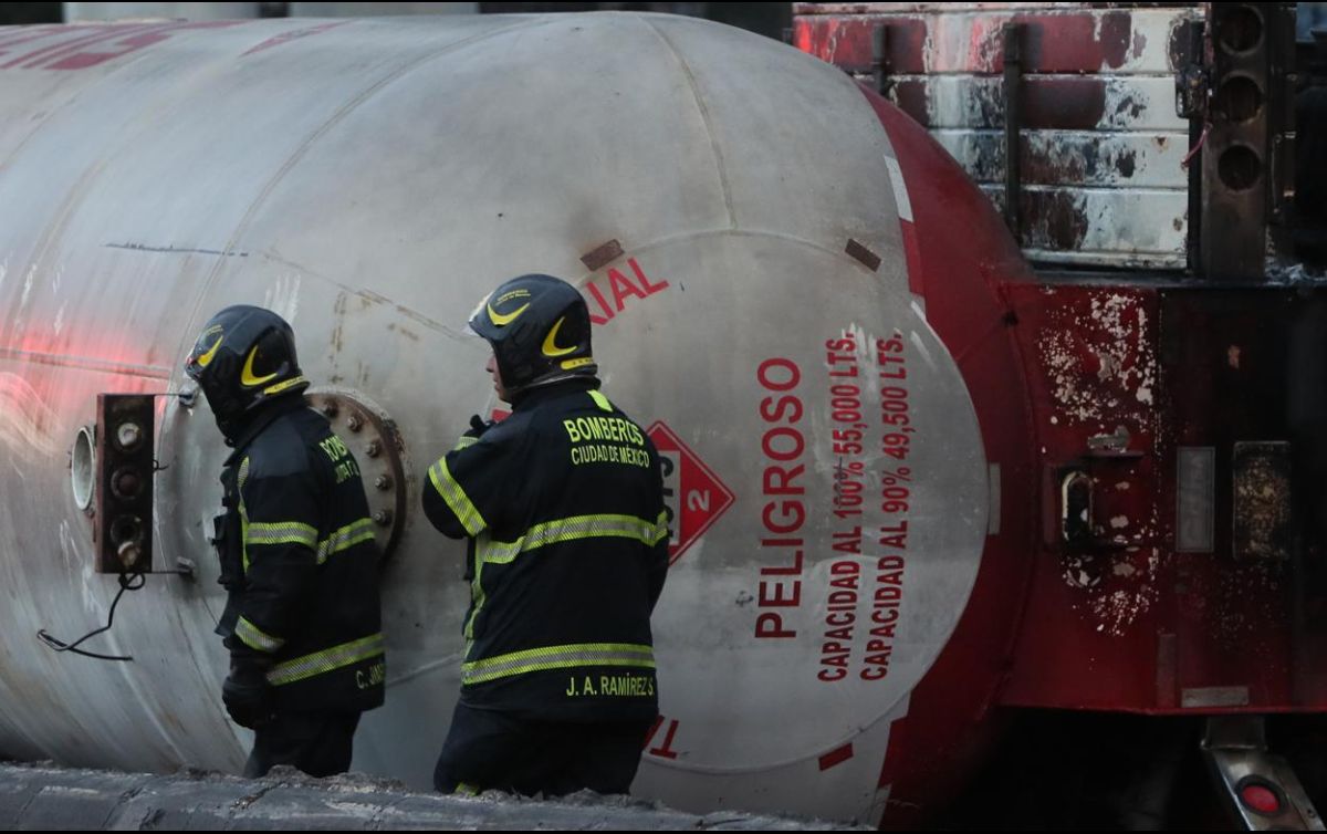 Las autoridades continúan las investigaciones sobre la causa de los hechos. EFE/M. Guzmán