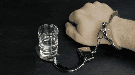 El Instituto Mexicano del Seguro Social rechaza calificar esta condición como un vicio, pues la considera un problema de salud pública. ESPECIAL