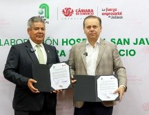 El acuerdo firmado por el Director General del Hospital San Javier y el presidente de Cámara de Comercio de Guadalajara, tiene como principal finalidad promover la salud, el cuidado y el bienestar de las MIPYMES. ESPECIAL / EL INFORMADOR