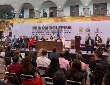 En el acto se entregó un reconocimiento al alcalde, Sergio Chávez, con motivo de esta celebración. EL INFORMADOR/O.GONZÁLEZ