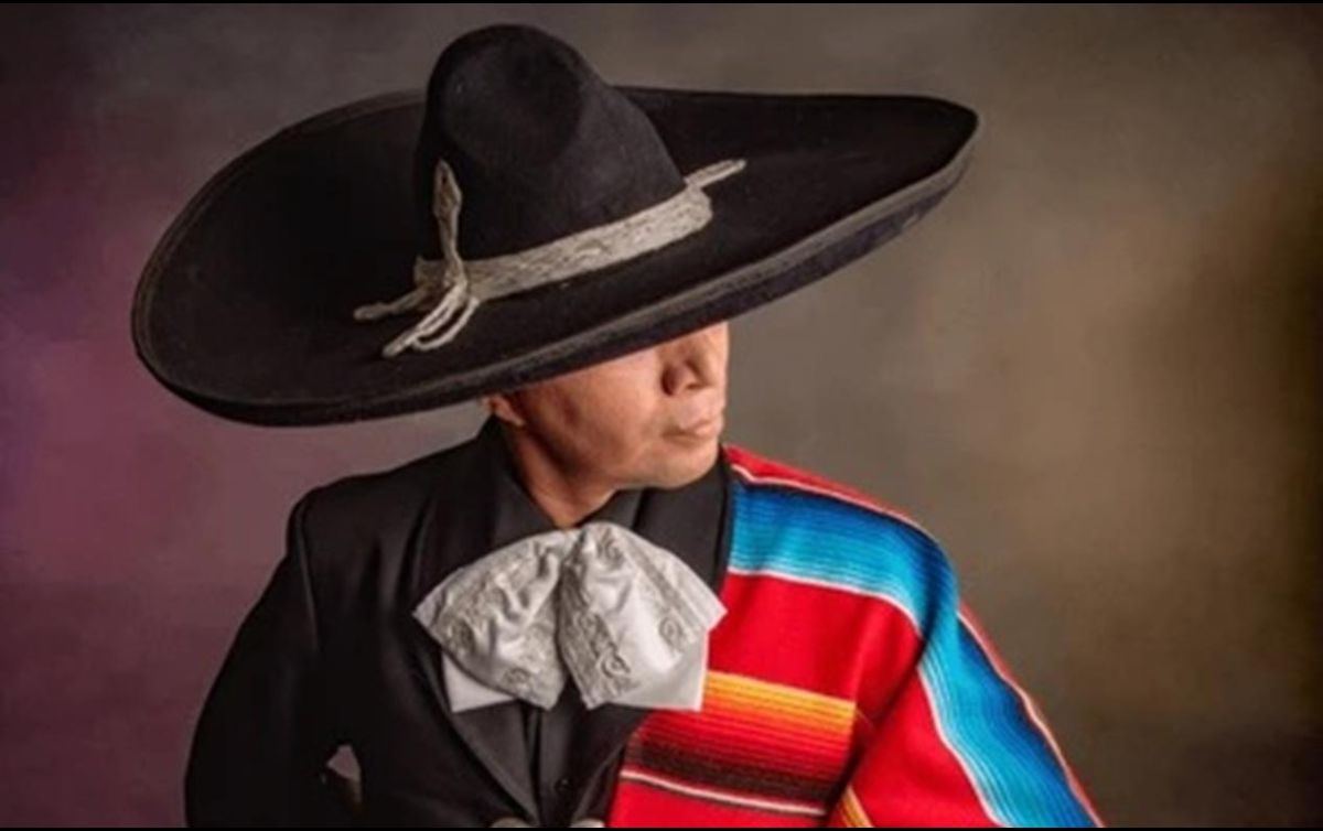 El surgimiento de este atuendo representativo se remonta al siglo XVIII en zonas campestres. ESPECIAL